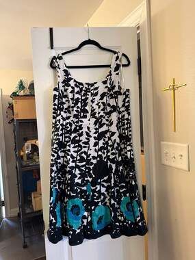 Nine West Floral Fit and Flare Dress Black White and Aqua Blue Size 16W